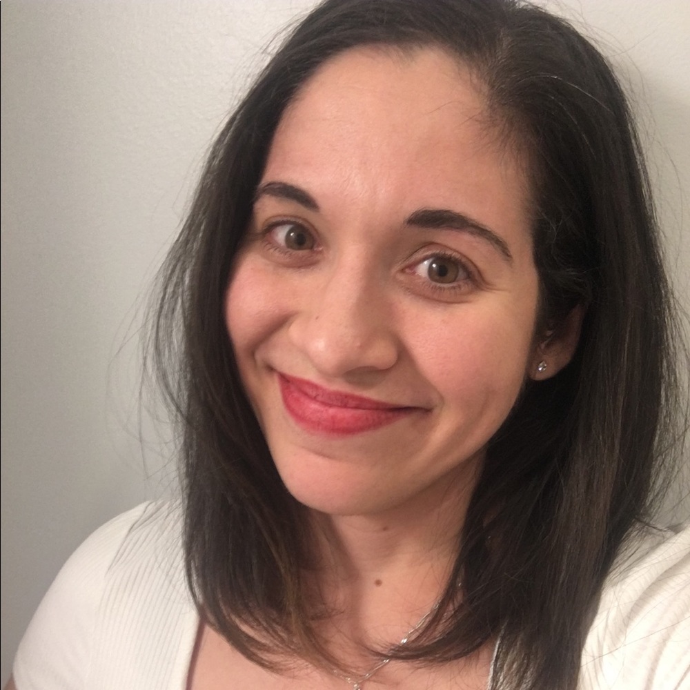 Meet your Posher, Ashley